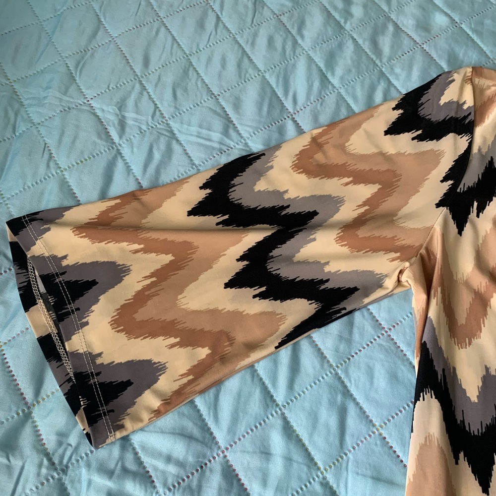 Chevron pattern plus size dress